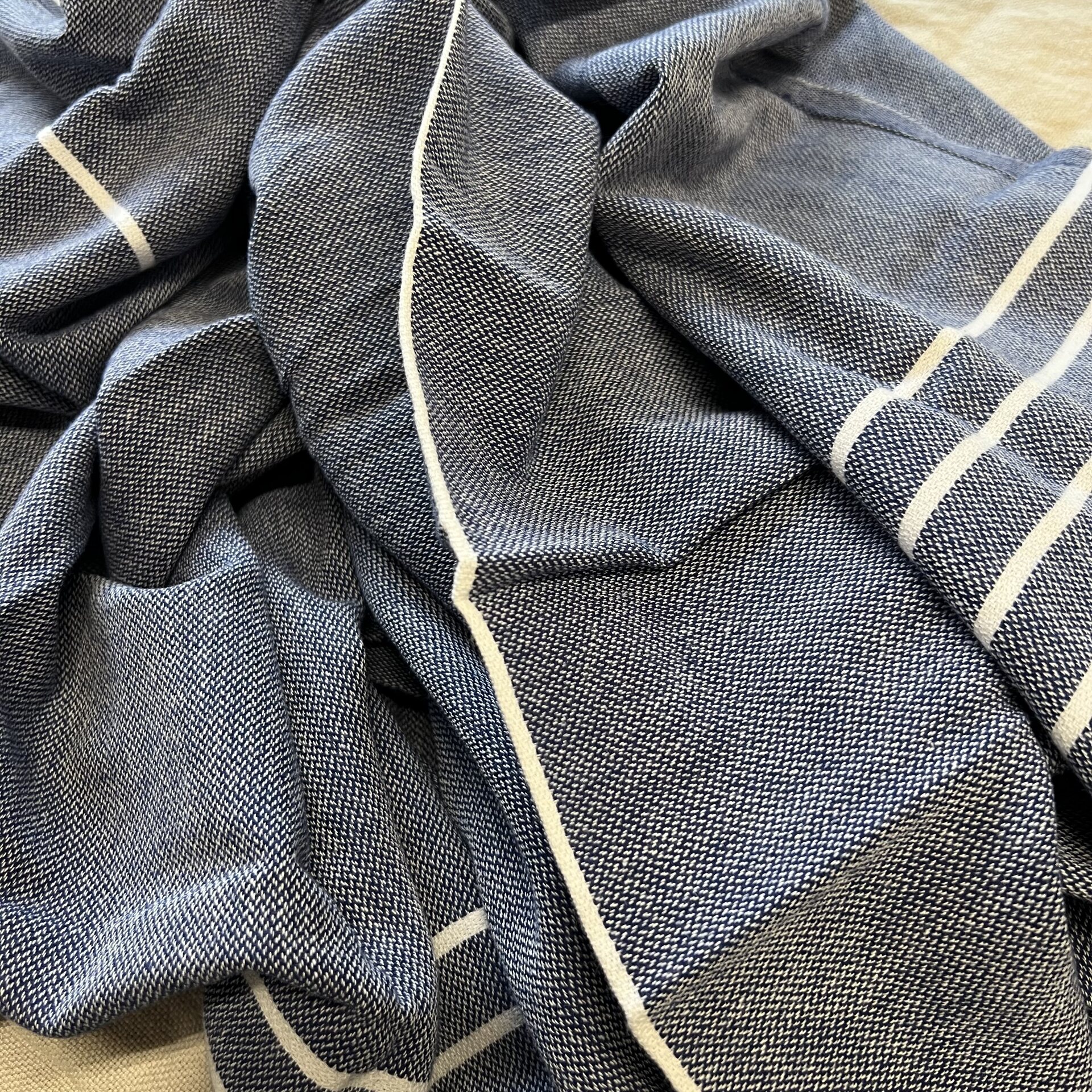 Lina Koralli hamam-kylpypyyhe 90 x 180 cm - VALITSE VÄRI Tummansininen