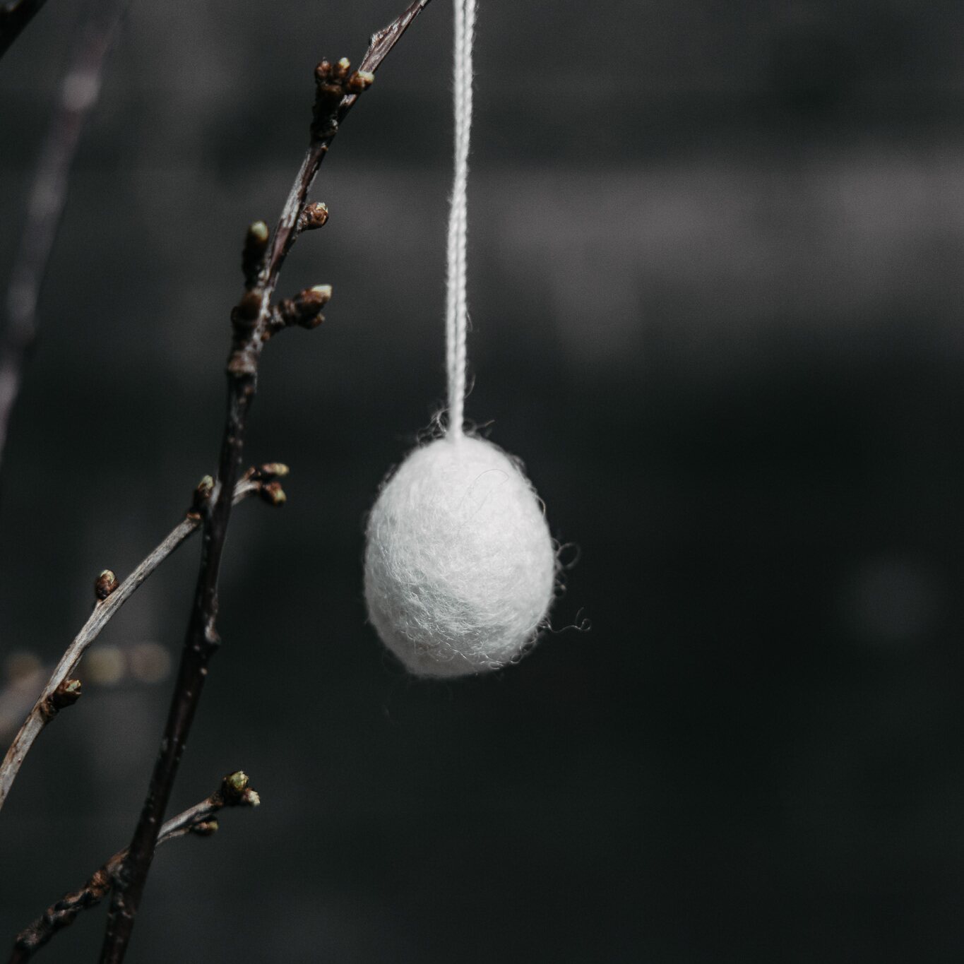 Storefactory Ullås huovutettu muna 2 x 3 cm - VALITSE VÄRI Valkoinen