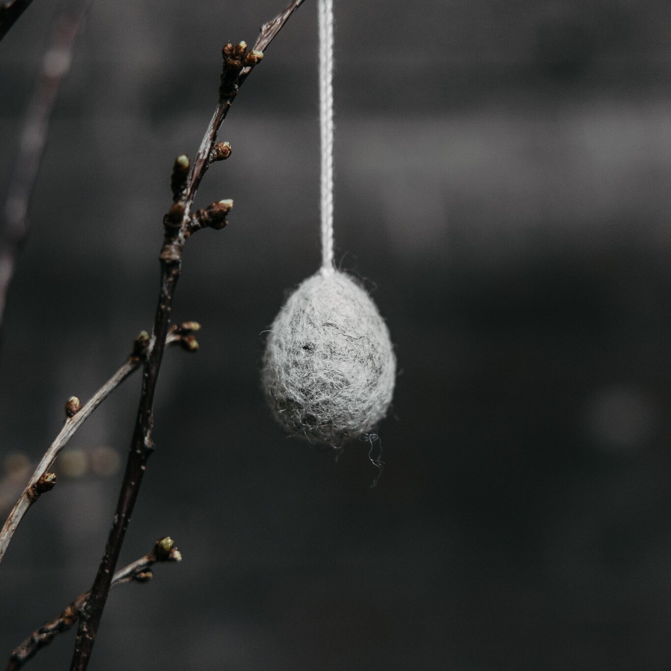 Storefactory Ullås huovutettu muna 2 x 3 cm - VALITSE VÄRI Vaaleanharmaa