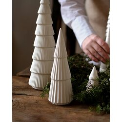 Storefactory Grandalen keramiikkakuusi 7 x 20 cm, valkoinen
