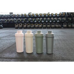 Aya&Ida Shaker Bottle 750ml - CHOOSE COLOUR