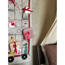 OYOY Bus Christmas calendar 52 x 104 cm