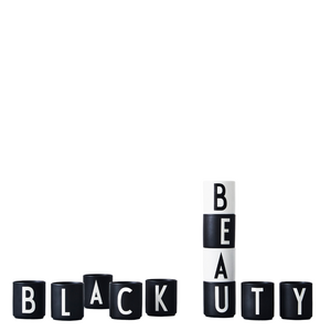 Design Letters Personal porcelain cup A-Z, black