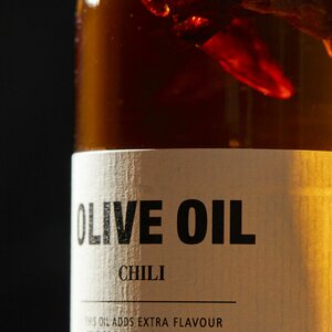 Nicolas Vahe Olive oil with chilli 25 cl
