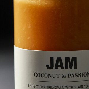 Nicolas Vahe Jam 235 g, Coconut & Passion