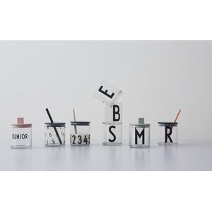 Design Letters Kansi pillillä tritan juomalasiin - VALITSE VÄRI