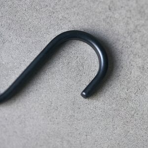 House Doctor Snap s-hook 3 x 6 cm pack of 6, black