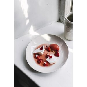 Cozy Publishing Eat finland kirja