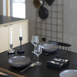 Miiko Design Pöytätabletti 32 x 38 cm, nahka VALITSE VÄRI