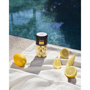 Lakrids By Bulow Lemon Mellow yellow suklaakuorrutteinen lakritsi 295 g, regular