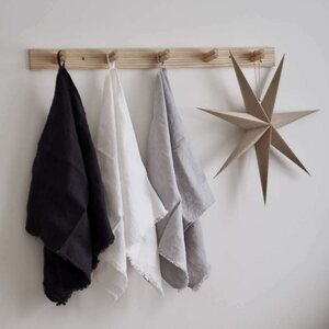Heaven Linen Käsi/keittiöpyyhe hapsuilla 45 x 90 cm, grafiitinharmaa