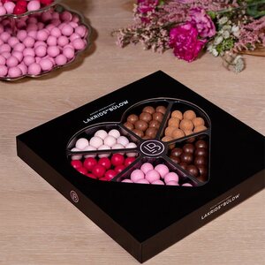 Lakrids By Bulow LOVE selection box 450 g
