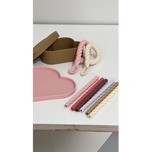 OYOY Mellow silikoniset pillit 16 cm 6 kpl/pkt, cherry red/vanilla
