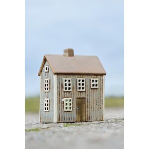 Ib Laursen House f/tealight grey w/brown door, 7,7 x 17 x 14,5 cm
