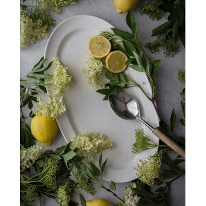Ernst Serving Plate 25 x 42 cm, Vanilla/Dots