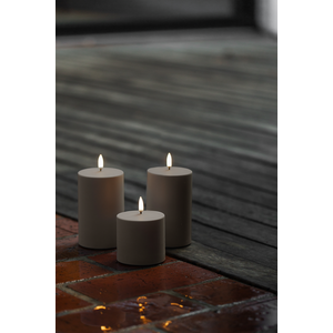 Uyuni Led-ulkokynttilä 8,4 x 20 cm, sandstone