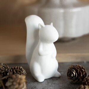 Storefactory Otis orava L 6 x 4 x 9 cm