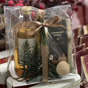 Lahjapakkaus glögi ja vaniljafudge