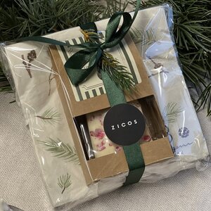 Lahjapakkaus valkosuklaa ja havuservetit