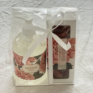 Sköna Ting lahjapakkaus toffee ja saippua (roosa pioni)