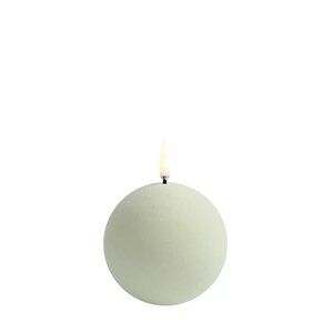Uyuni Led-kynttilä pallo sametti 8 x 8 cm, sage green TULOSSA n. vk 35-36