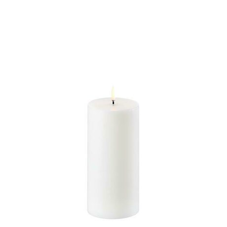 Uyuni Led-kynttilä 7,8 x 15 cm, valkoinen
