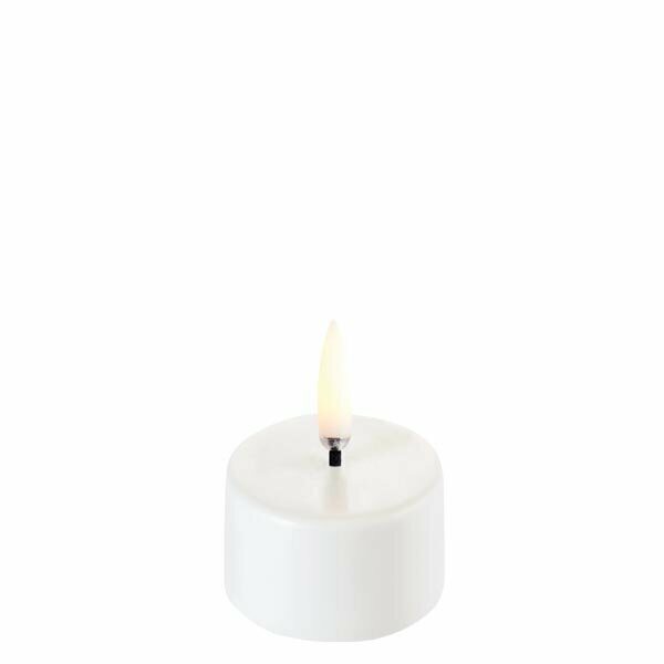 Uyuni Led-tuikkukynttilä 4 x 2,5 cm (400 h), valkoinen