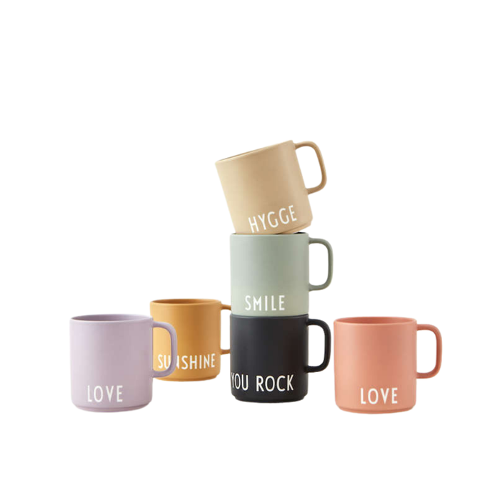 Design Letters Favourite muki kahvalla, valitse väri