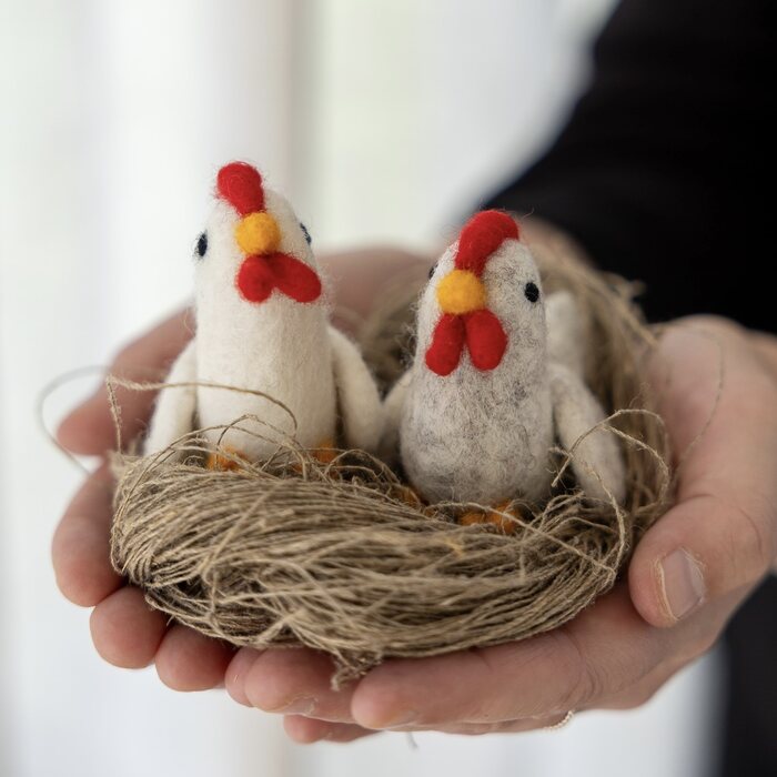 Storefactory Eva felted chicken 5 x 7 x 7 cm CHOOSE COLOUR