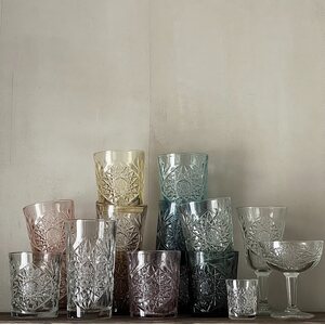 Dishes and kitchen utensils