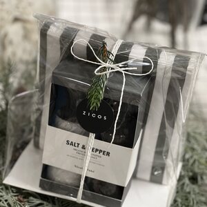 Valmiit lahjapakkaukset